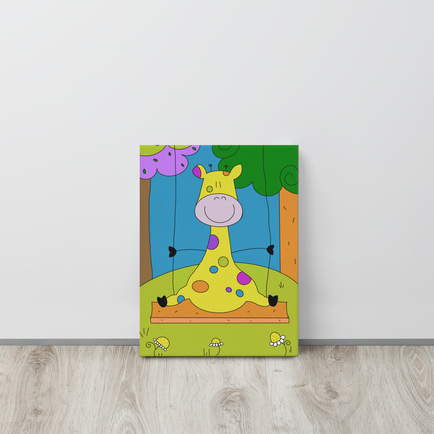 Stampa su tela "Raffa la Giraffa in altalena" per la cameretta dei bambini, con telaio in legno massello e gancio. Illustrazione colorata e positiva che porta allegria, perfetta come regalo di nascita.